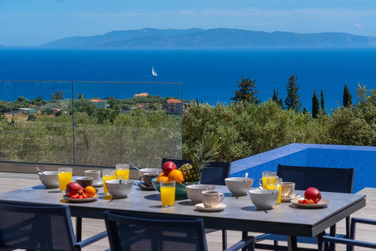 Villa Shades Of Blue ตราเปซากิ ภายนอก รูปภาพ